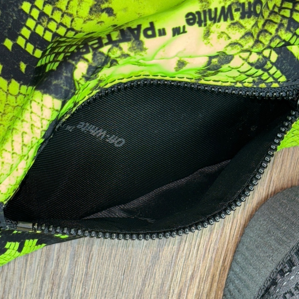 Off-White Neon Python Belt Bag Streetwear Luxury Italy Rare - Picture 14 of 16